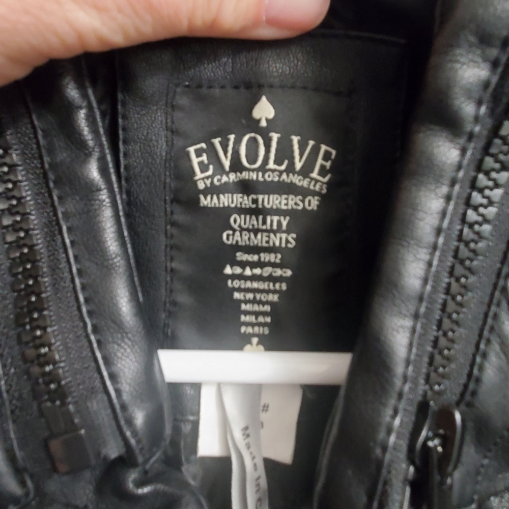 Women's Evolve Leather Jacket - image 3